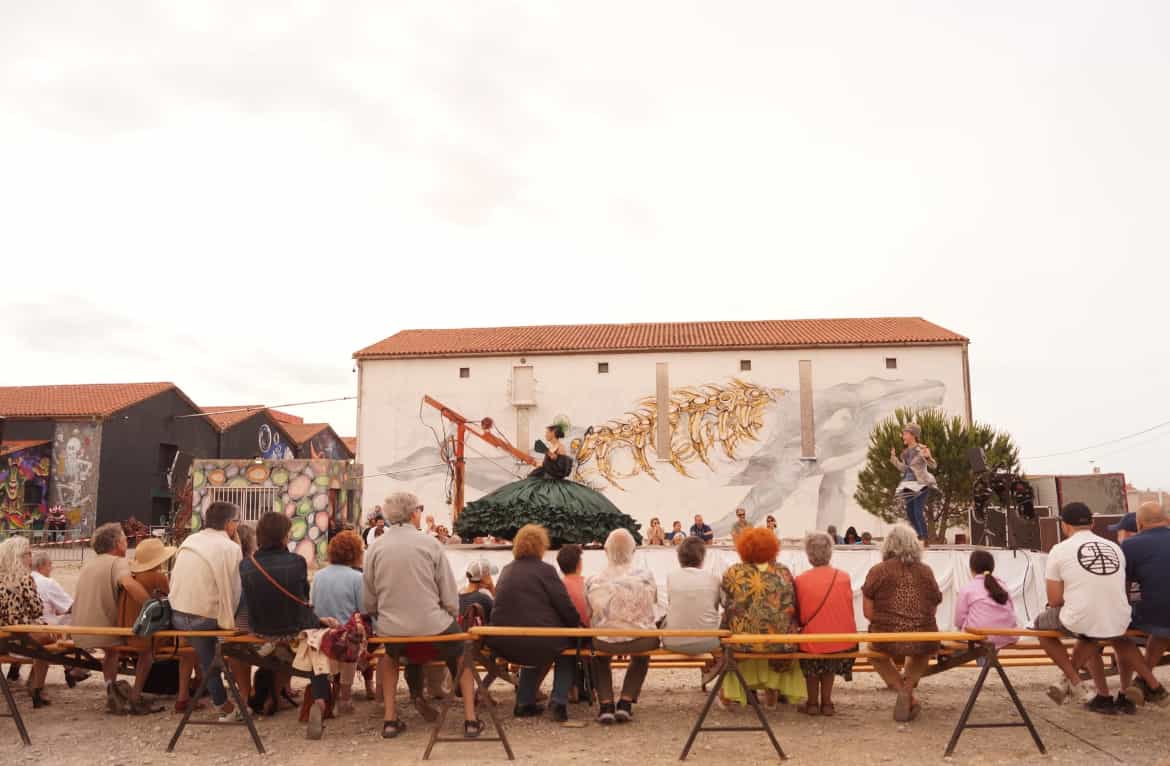 Spectacle vivant au Spiktri Street Art Universe